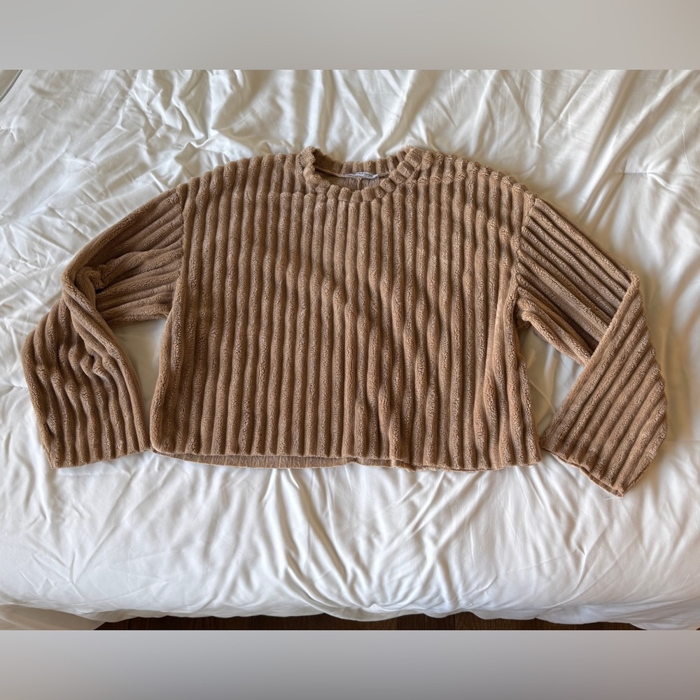 Zara Ribbed Brown Crew Neck Sweater